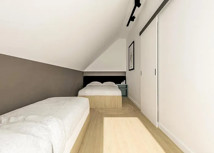 2 Bedroom Cozy In Jezierzany